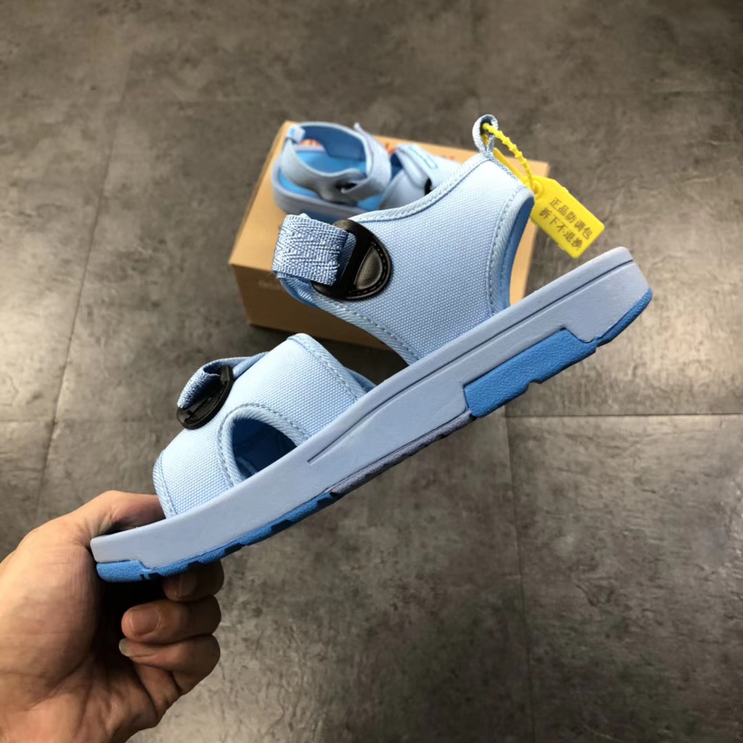 70韩国专柜new balance 新百伦凉鞋
