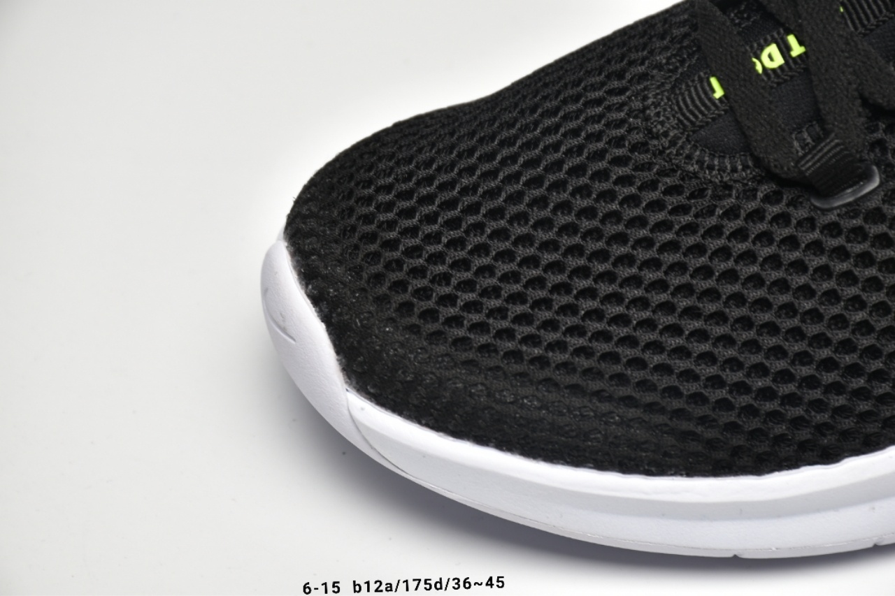 130    耐克Nike Air Max Bella TR2 Amd 夏季新款透气大网眼 后置气垫缓震运动跑步鞋