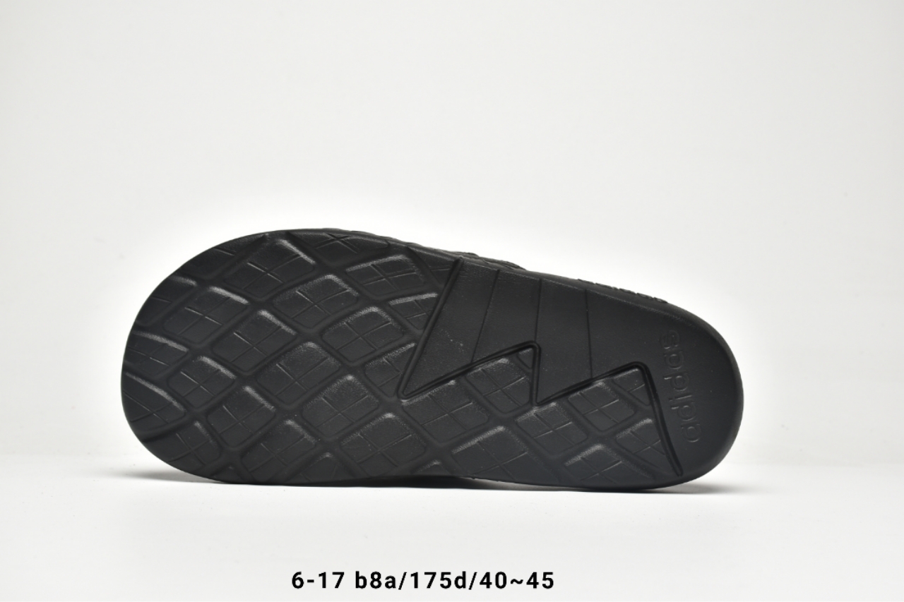 90   阿迪达斯2019年新款中性QUESTAR SLIDE游泳拖鞋