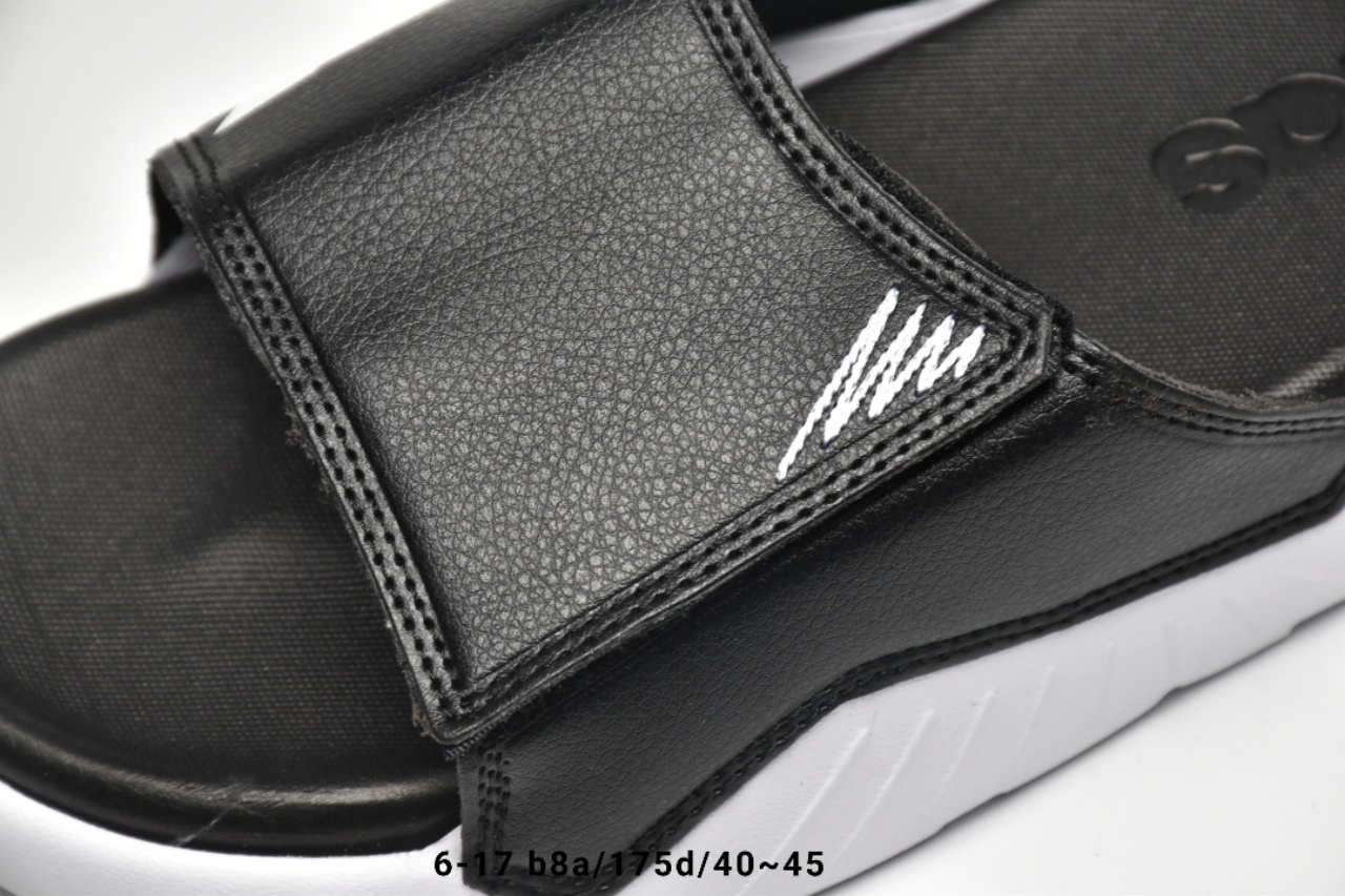 90   阿迪达斯2019年新款中性QUESTAR SLIDE游泳拖鞋