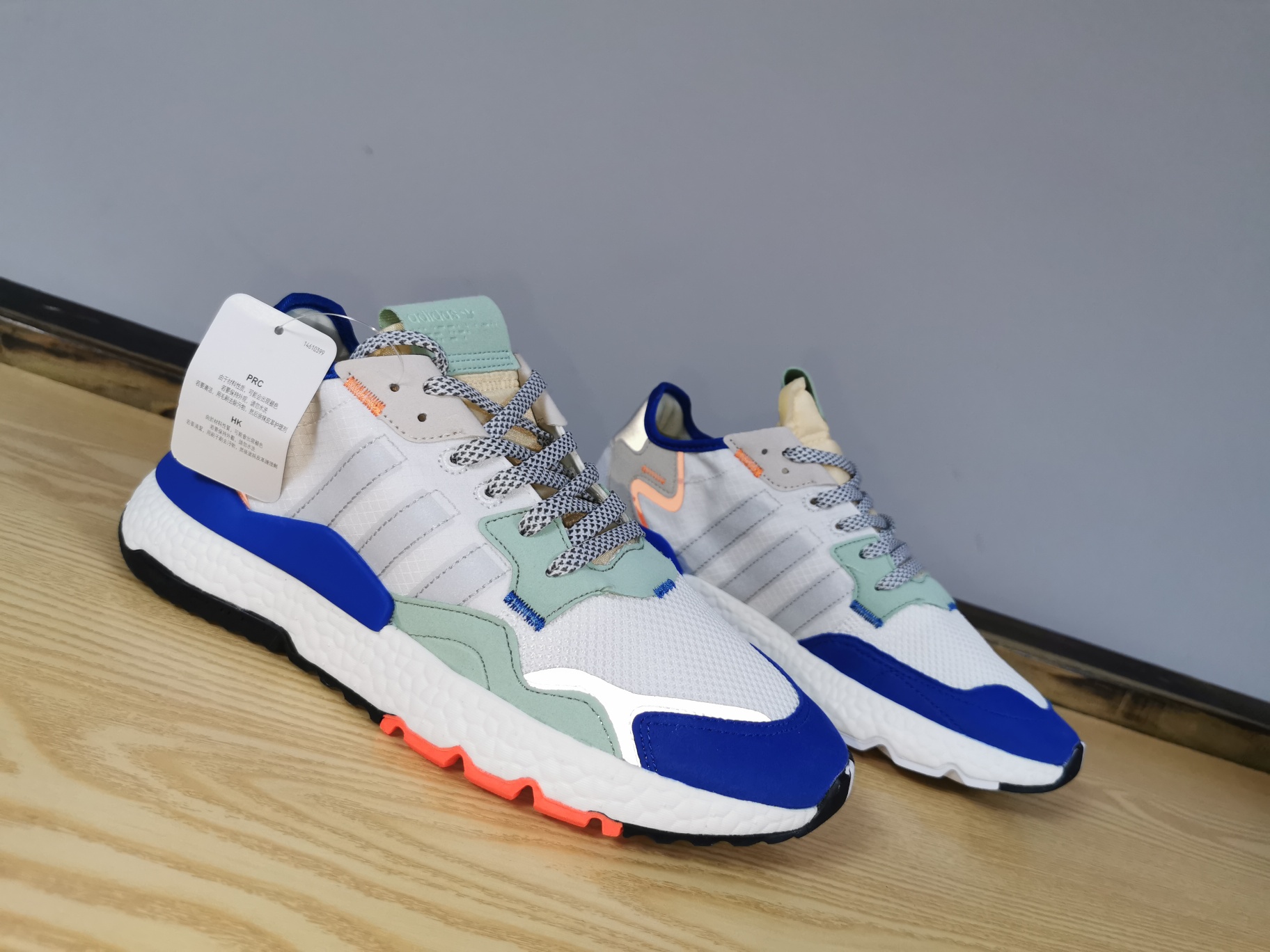 125新配色出货！夜行者夜光实体外单 跑量版本！Adidas Nite Jogger ”Grey Pack - Crystal White” -  仿真爆！EF2810