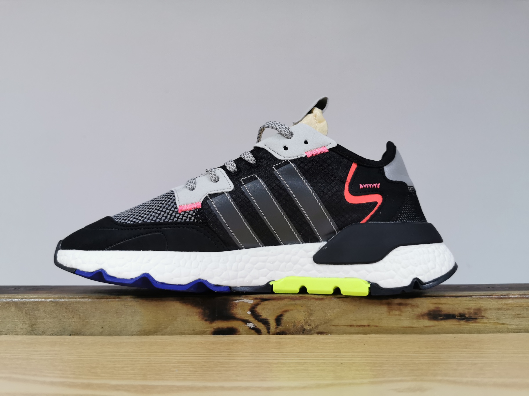 125新配色出货！夜行者夜光实体外单 跑量版本！Adidas Nite Jogger ”Grey Pack - Crystal White” -  仿真爆！EF8719