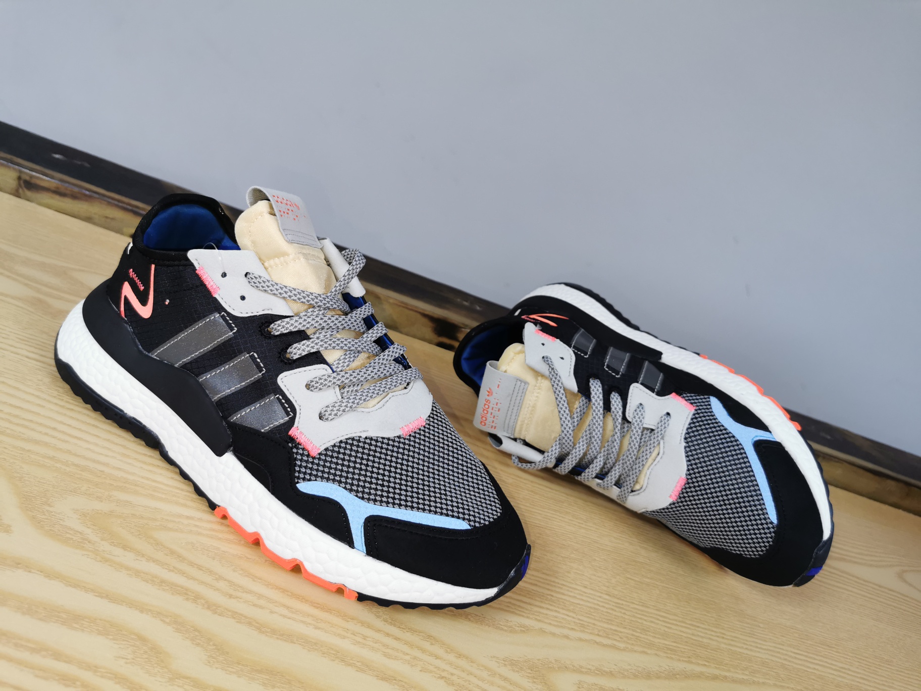 125新配色出货！夜行者夜光实体外单 跑量版本！Adidas Nite Jogger ”Grey Pack - Crystal White” -  仿真爆！EF8719