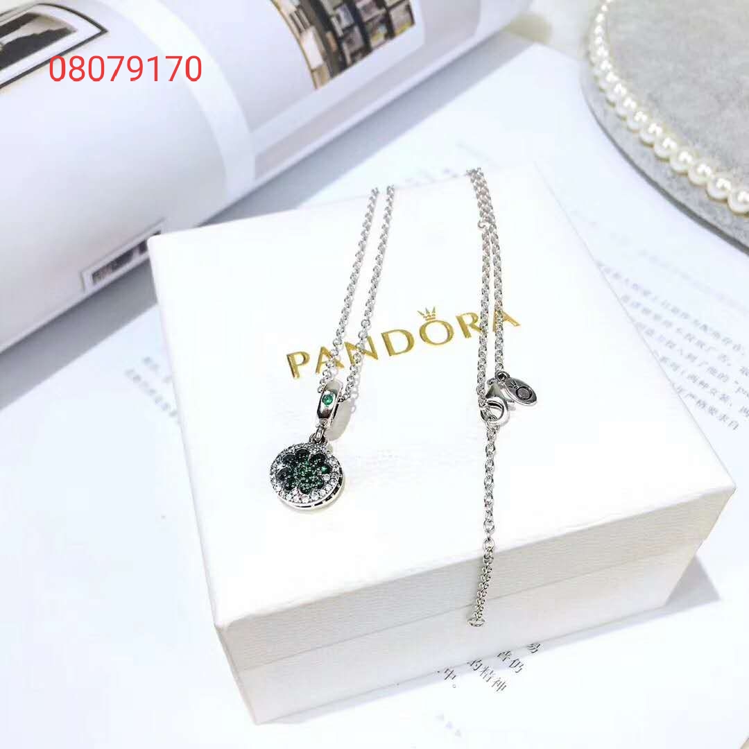 NO:103654,New Pandora sterling silver necklace for women, fashionable four-leaf clover green four-leaf clover accessories pendant necklace for girls' jewelry gifts, pandora necklace, necklace, pure silver19860909新款潘多拉纯银项链女 时尚四叶草绿色四叶草配饰吊坠项链女生饰品礼物,潘多拉项链,necklace,pure silver,Jewelry