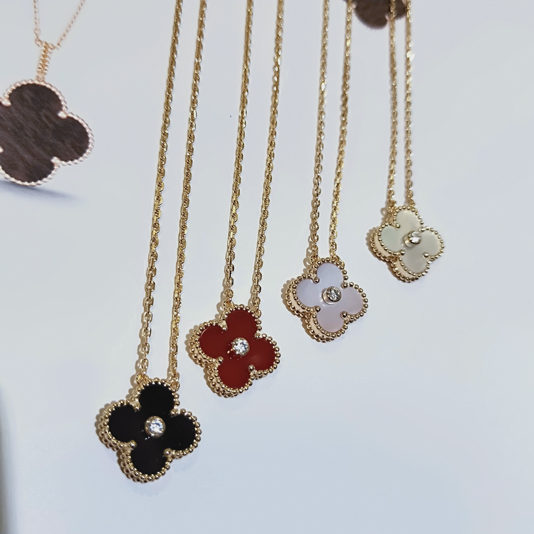 Van Cleef & Arpels VCA四叶草