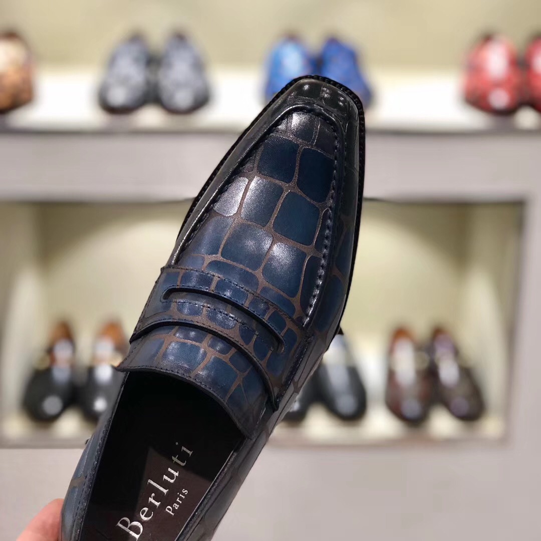 [Berluti] Boutique de alta gama primavera/verano nueva colección Alessandro Demesure zapatos con cor