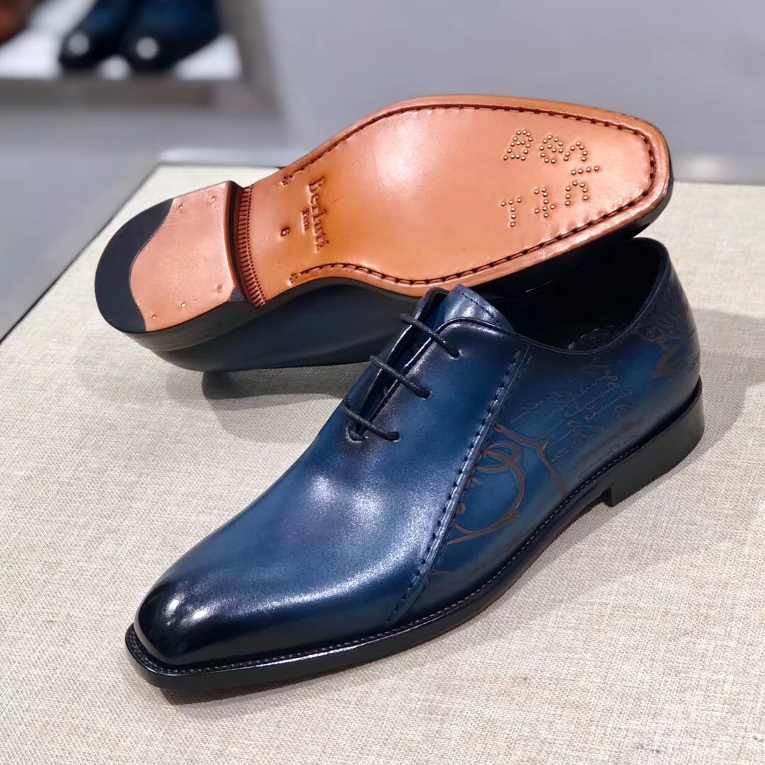 [Berluti] Boutique de alta gama color cepillado pintado a mano de cuero de vaca importado, suela de 