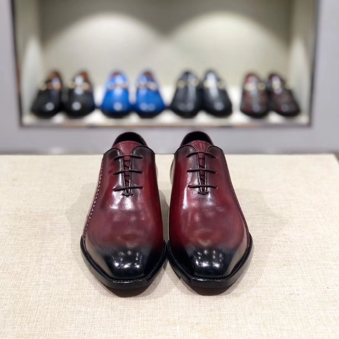[Berluti] Boutique de alta gama color cepillado pintado a mano de cuero de vaca importado, suela de 