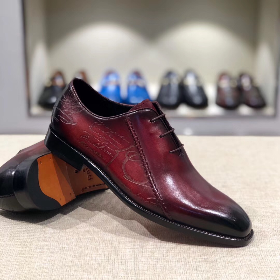 [Berluti] Boutique de alta gama color cepillado pintado a mano de cuero de vaca importado, suela de 