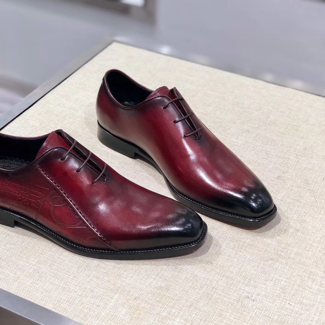 [Berluti] Boutique de alta gama color cepillado pintado a mano de cuero de vaca importado, suela de 