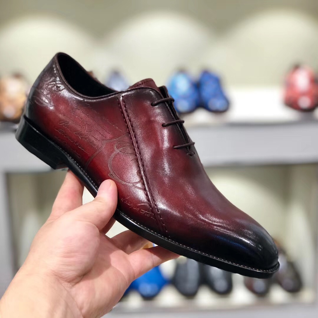 [Berluti] Boutique de alta gama color cepillado pintado a mano de cuero de vaca importado, suela de 