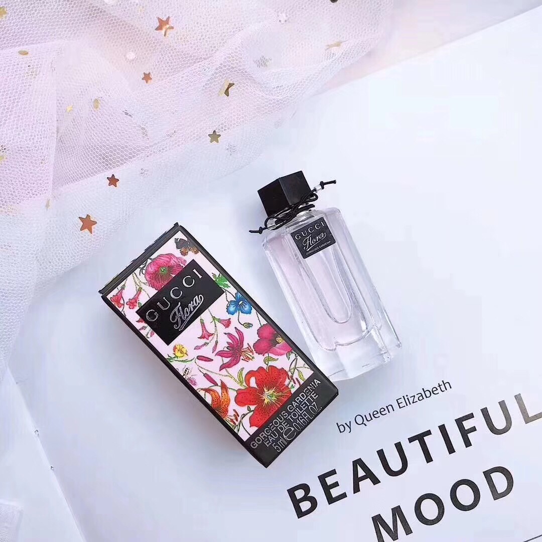 Gucci Flora Miniature Perfume Gift Set - 4 x 5ml Floral Fragrances 7 i1566045567 8597 5