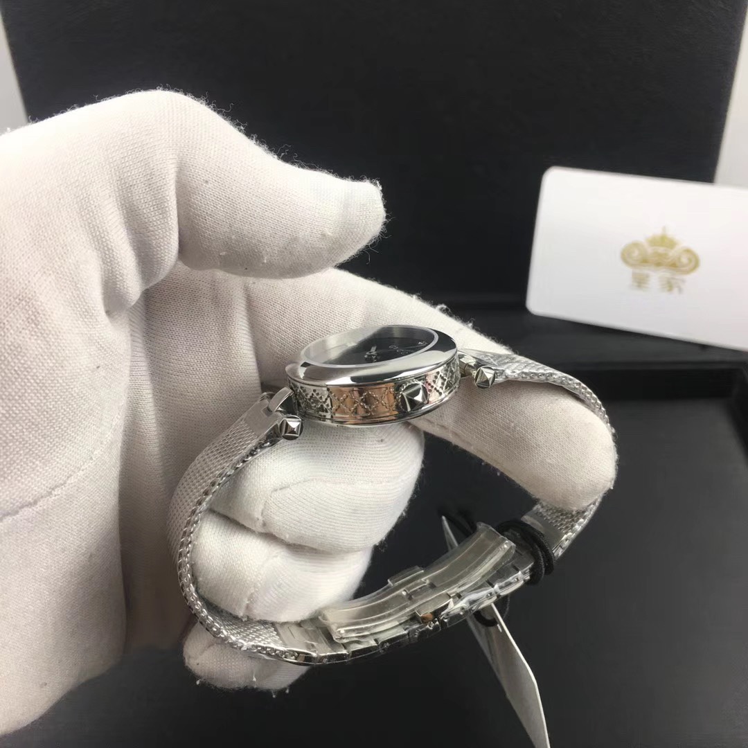 Gucci 皇家 古驰女表黑色表盘腕表