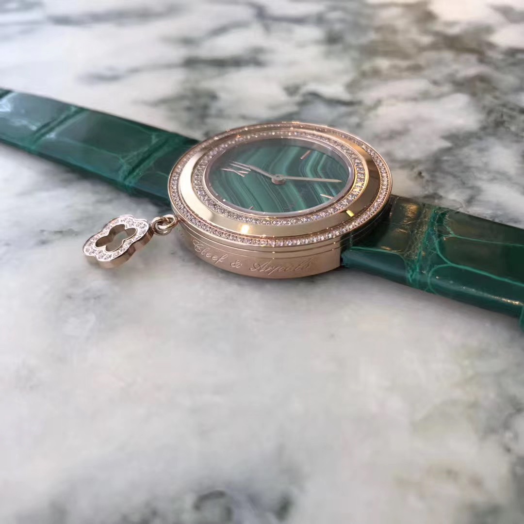 Van Cleef & Arpels 代购版本VCA梵克雅宝CHARMS祖母绿