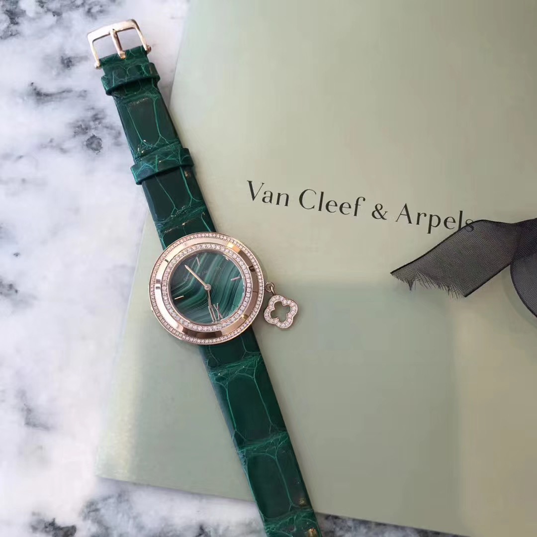 Van Cleef & Arpels 代购版本VCA梵克雅宝CHARMS祖母绿