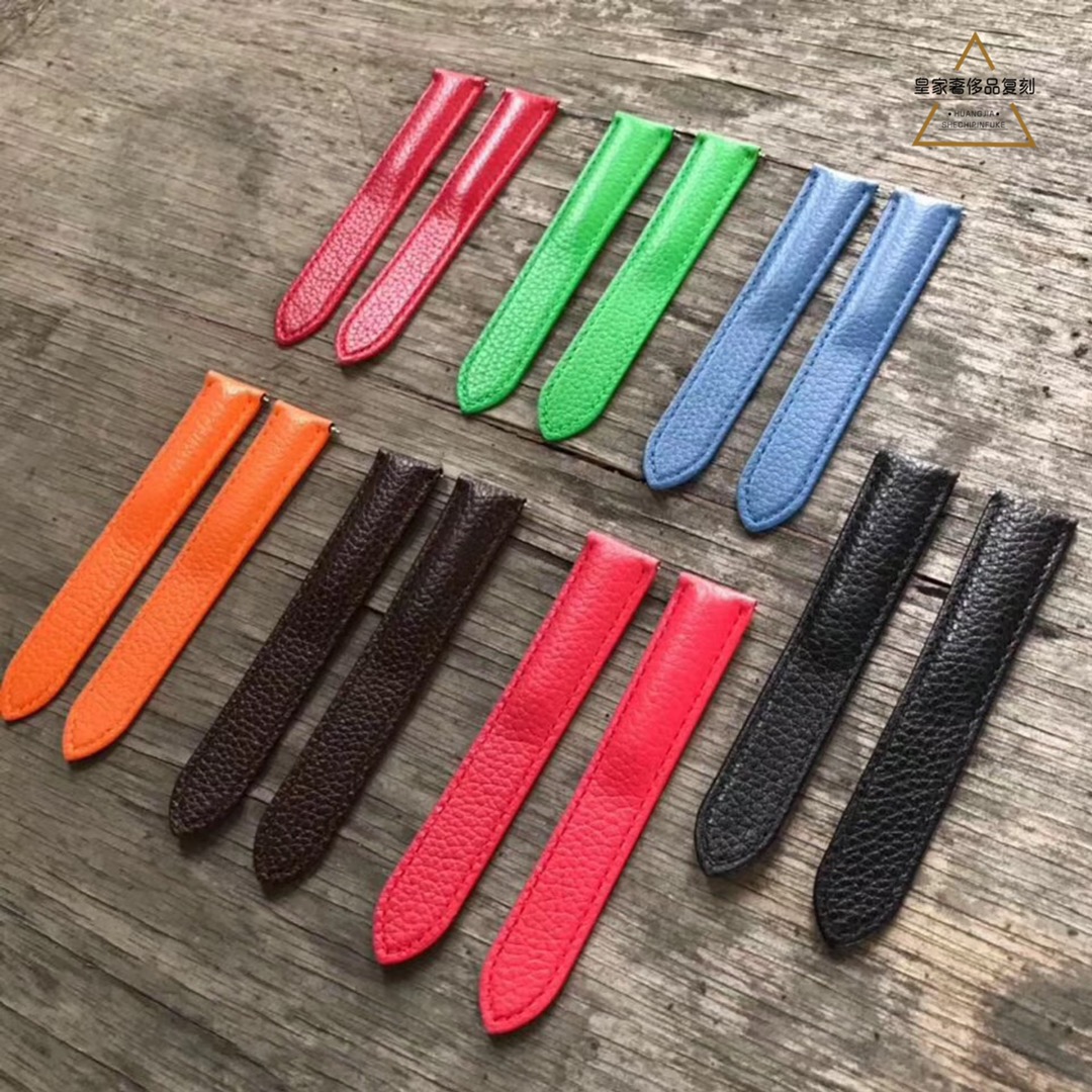 Cartier 卡地亚坦克，两个尺寸，七种颜色表带