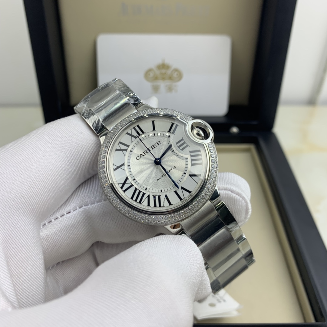 Cartier 皇家 卡地亚蓝气球系列36尺寸镶钻腕表