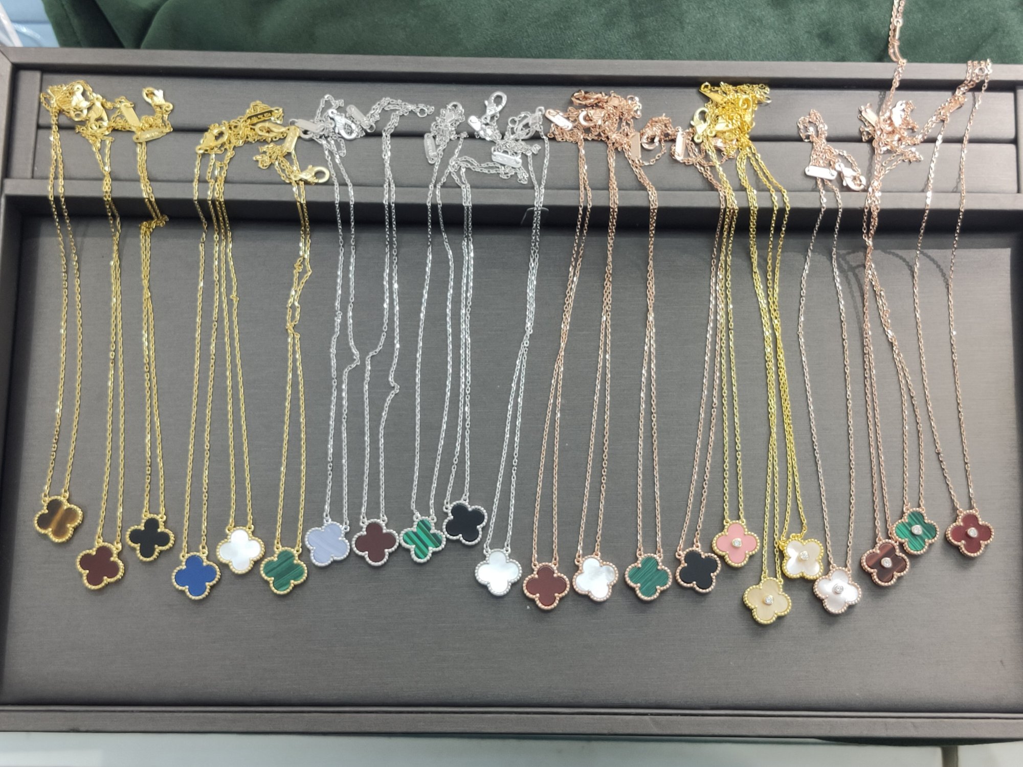 Van Cleef & Arpels 梵克雅宝