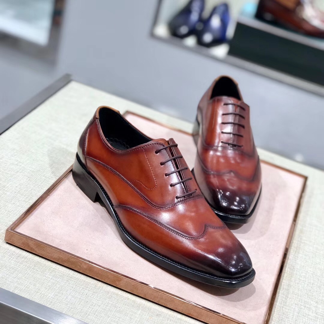 [Berluti] Boutique de alta gama color frotando pintado a mano de cuero de vaca importado italiano or