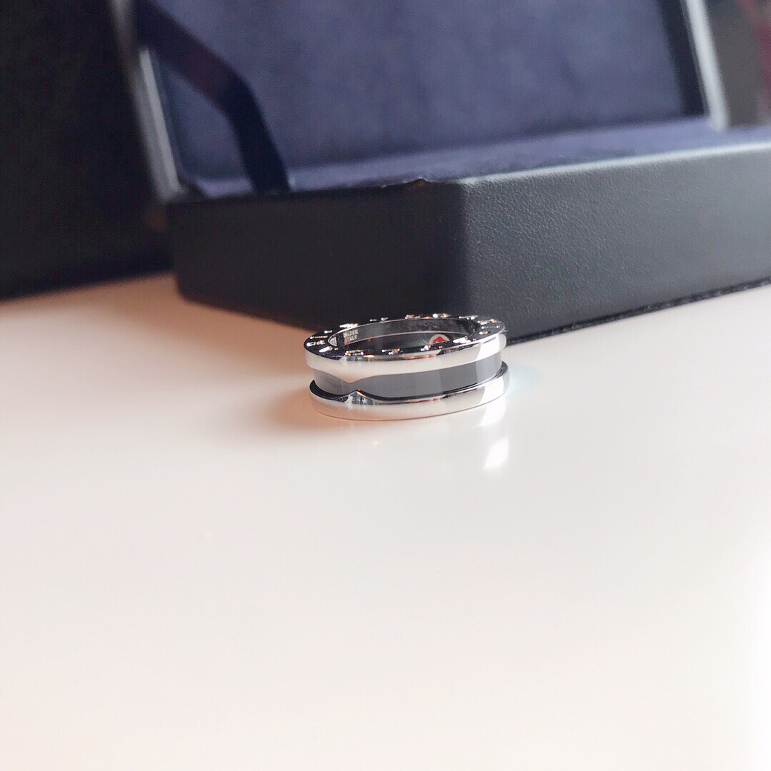 Bulgari Black Ceramic Ring - Comprehensive 7