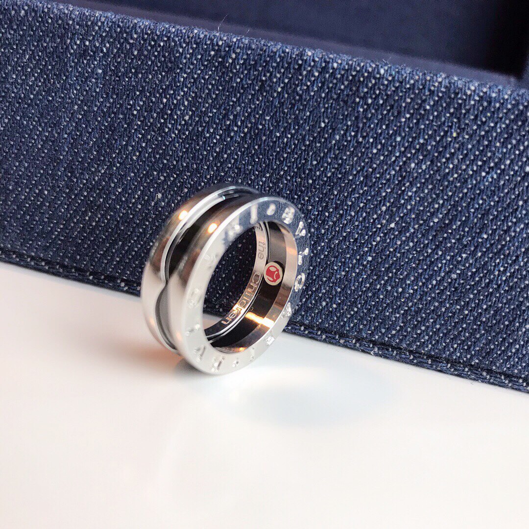 Bulgari Black Ceramic Ring - Comprehensive 2
