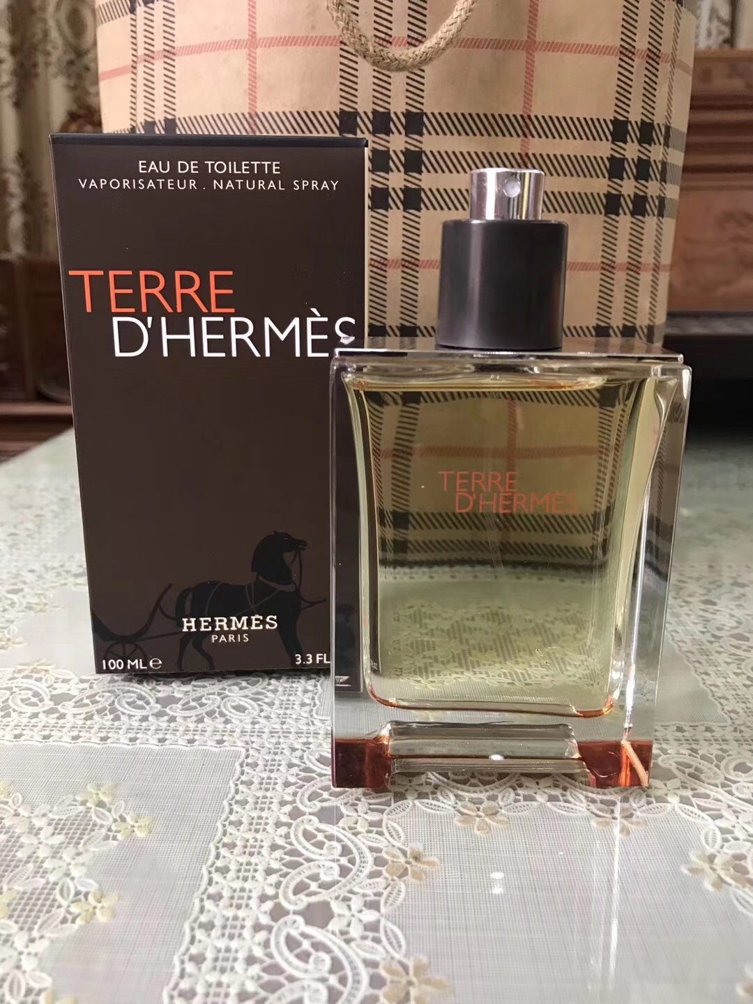 Hermes Terre D'Hermes EDT 100ml - Woody & Fresh Fragrance for Men and Women 2 a1567153270253 0170
