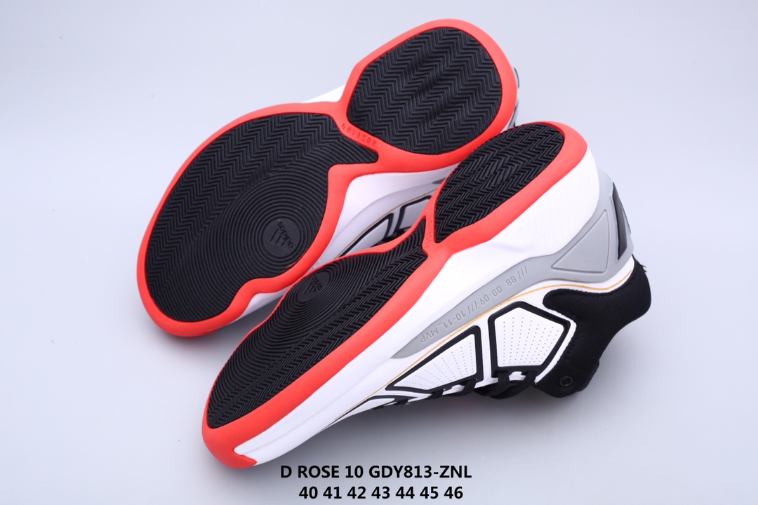 adidas d rose 10 罗斯10代 鞋面选用常规的皮革搭配织物打造