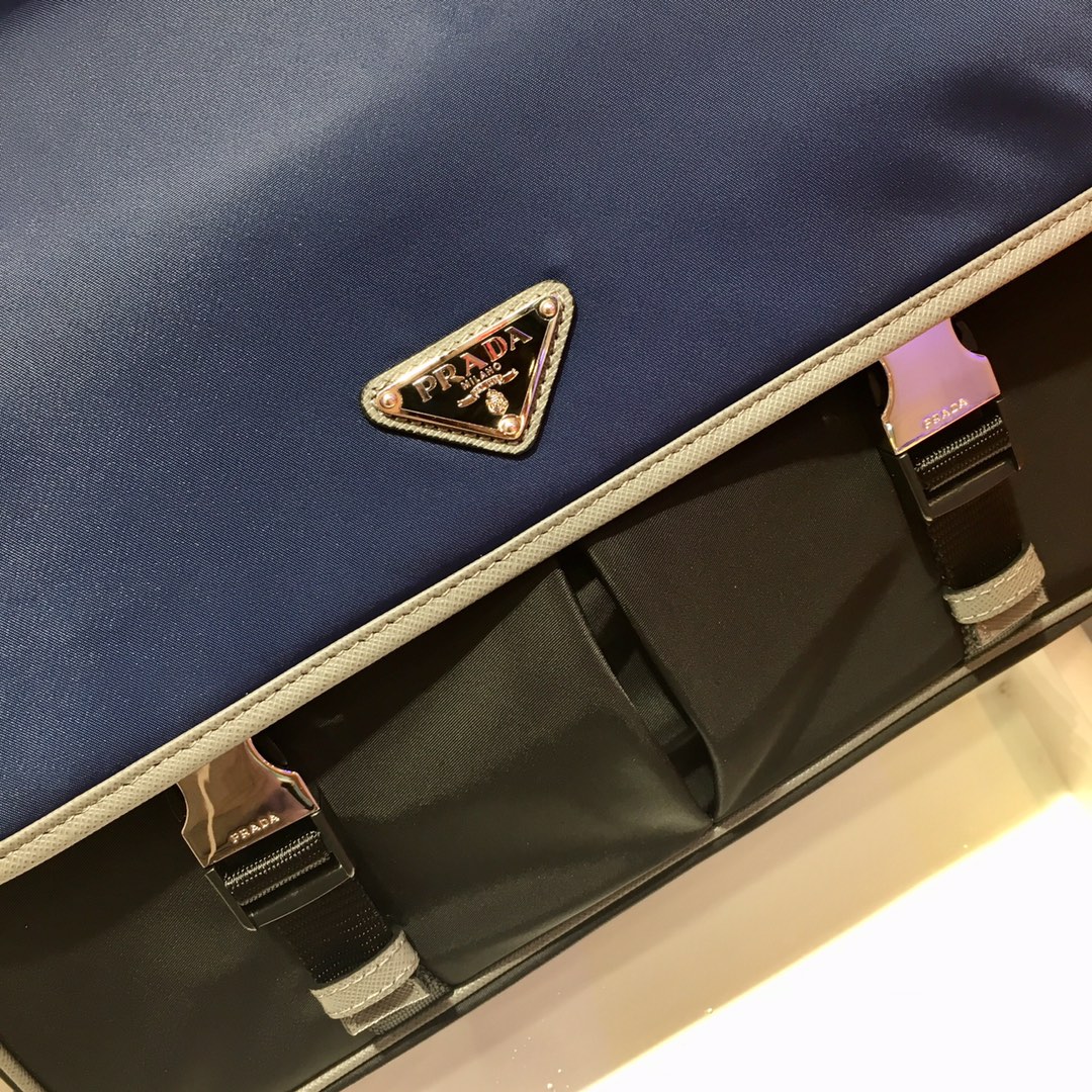 PRADA普拉达进口尼龙翻盖肩背包2VD768B