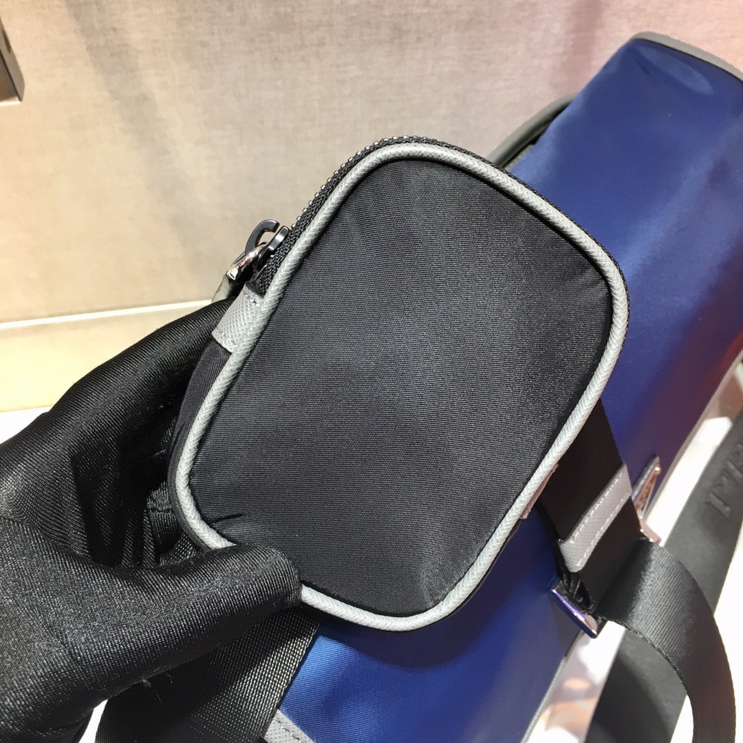 PRADA普拉达进口尼龙翻盖肩背包2VD768B