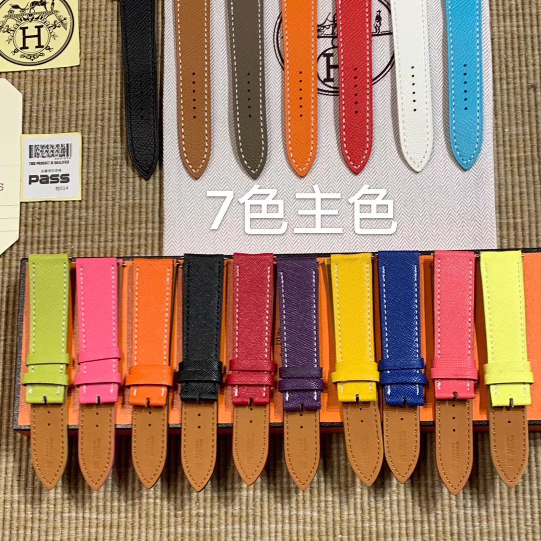Hermès 皇家 爱马仕H形韩国陶瓷圈平纹系列 26mm 送礼最佳选择 Hermes家表带背面前3线是双线缝制 hermes女表系列 最 百搭王 很多种颜色表带可选 也能配上图片的鳄鱼皮哦