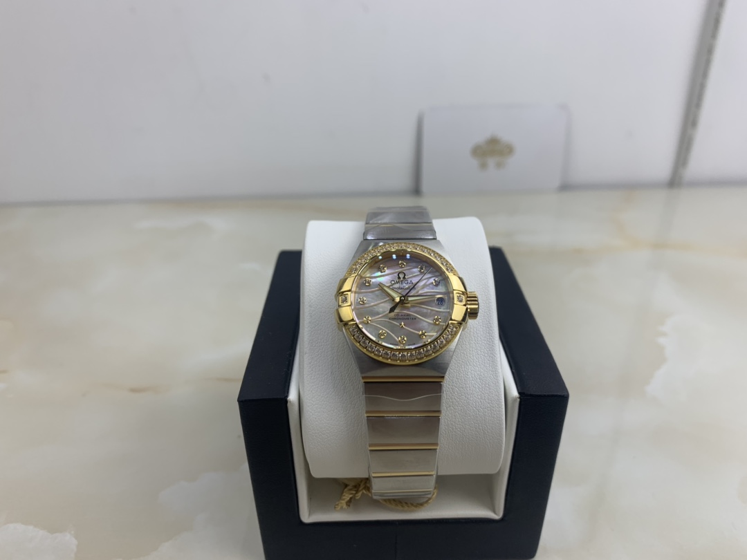 Omega 皇家 欧米茄星座系列女款腕表