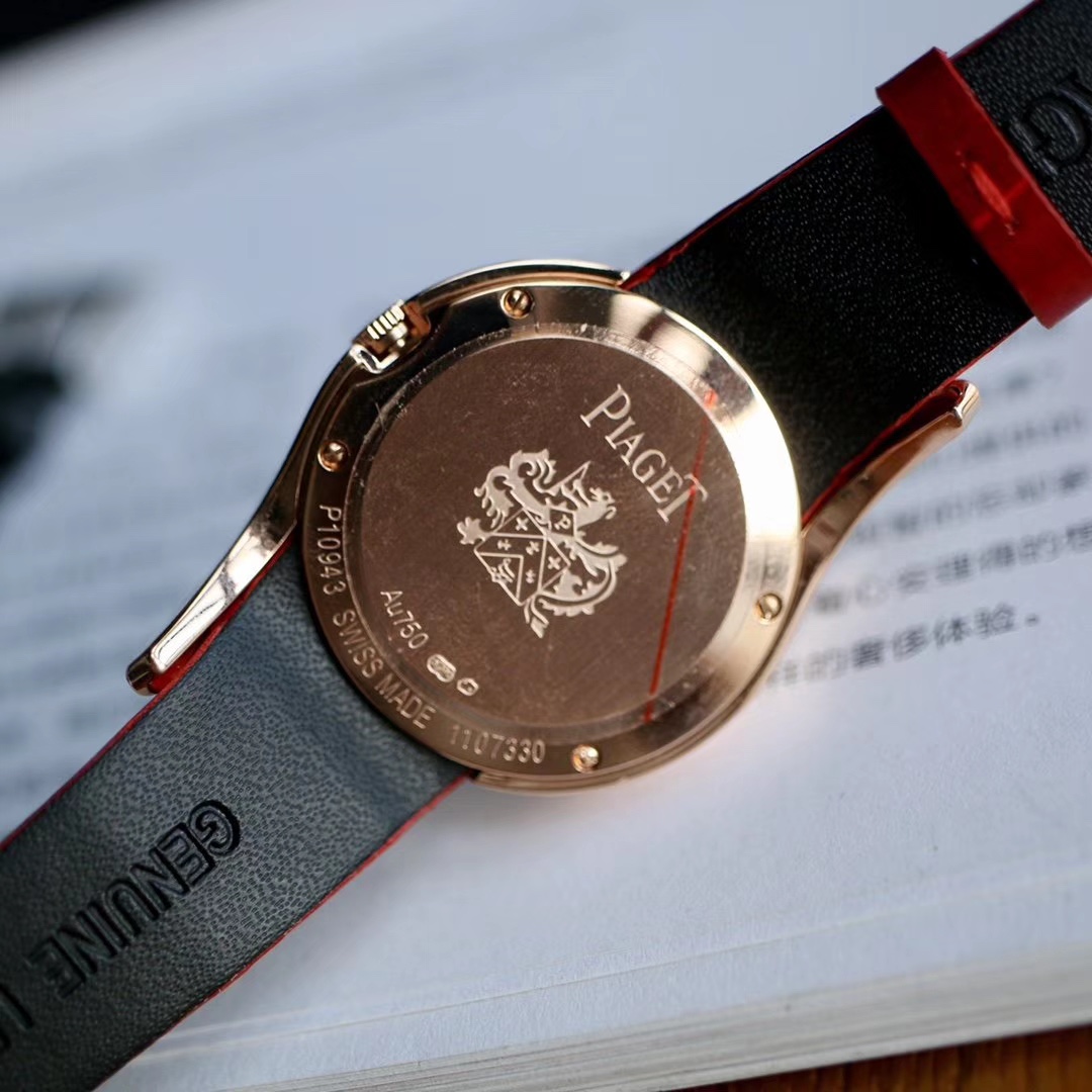 Piaget 伯爵69式女款腕表，两种表带，三个颜色