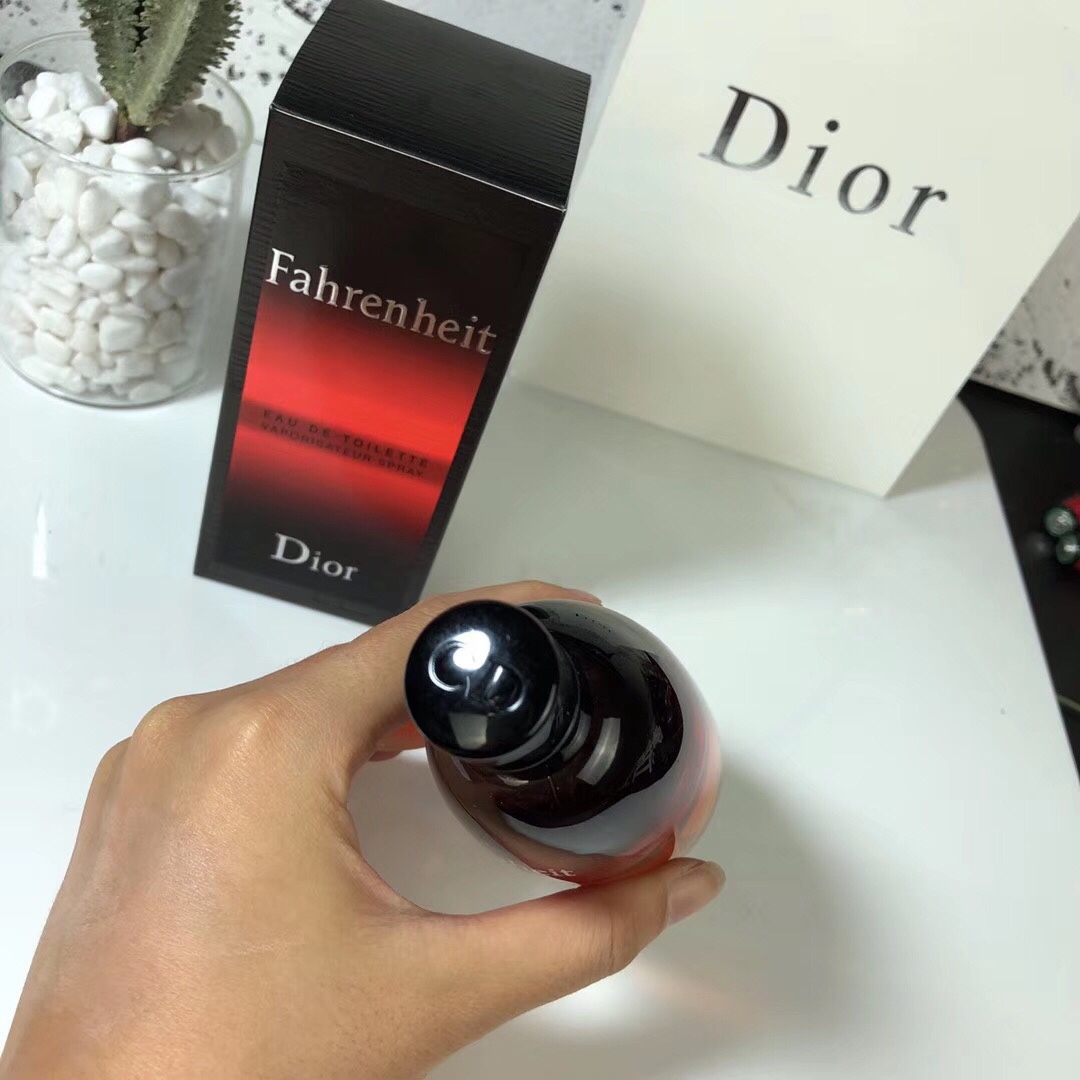 Dior Fahrenheit Eau De Toilette for Men - 100ml Woody Floral Scent 5 i1567933644 7114 4