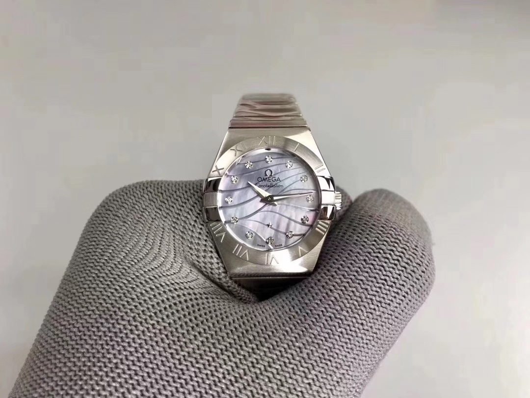 Omega 欧米茄星座系列女款腕表
