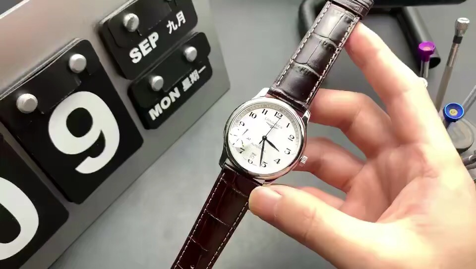 Longines - Classic Timepiece