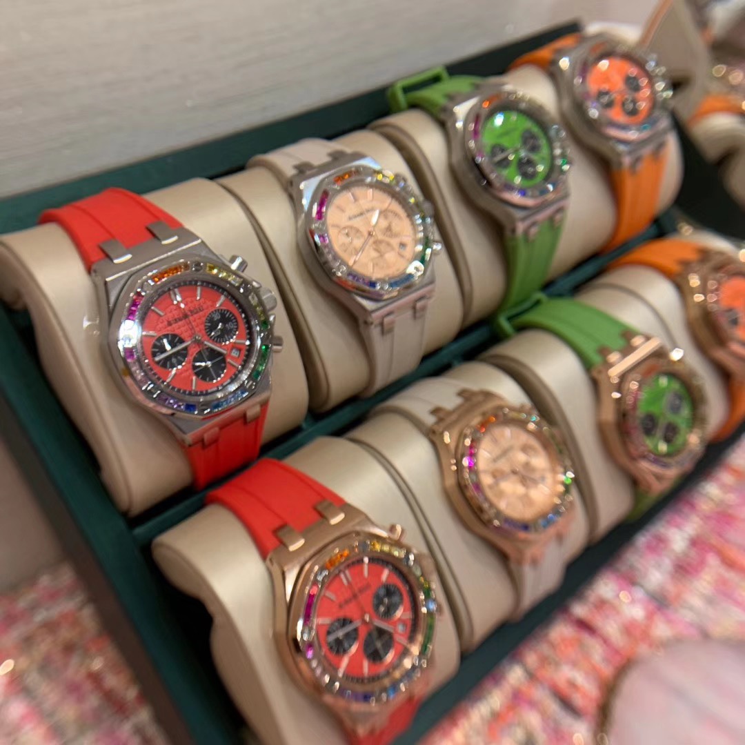 Audemars Piguet 爱彼女款镶钻女款 五颜六色色