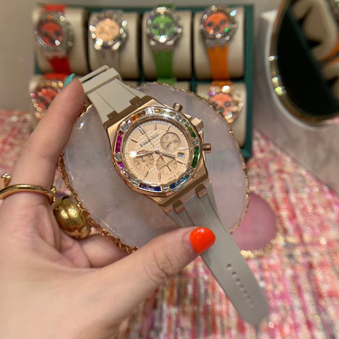 Audemars Piguet 爱彼女款镶钻女款 五颜六色色