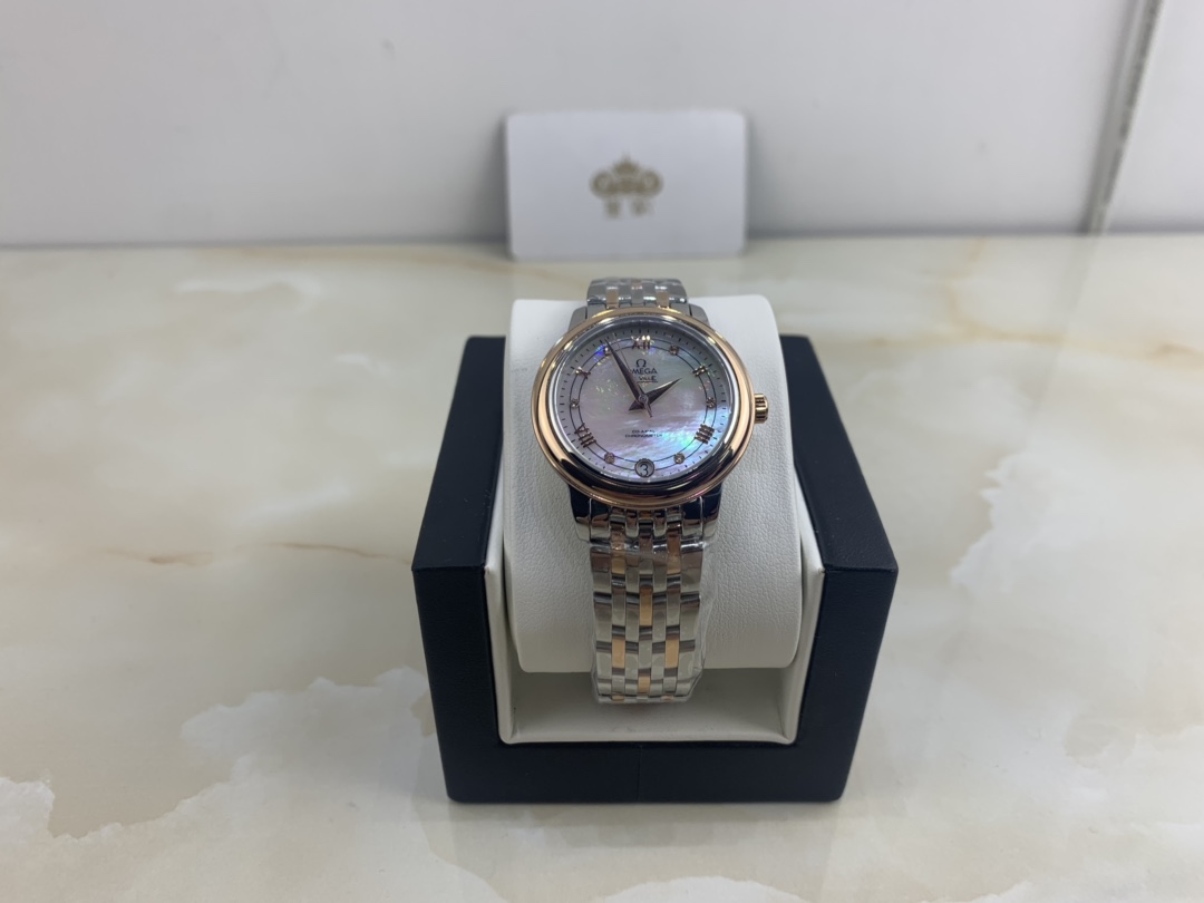 Omega 皇家 欧米茄蝶飞系列轨道女款腕表