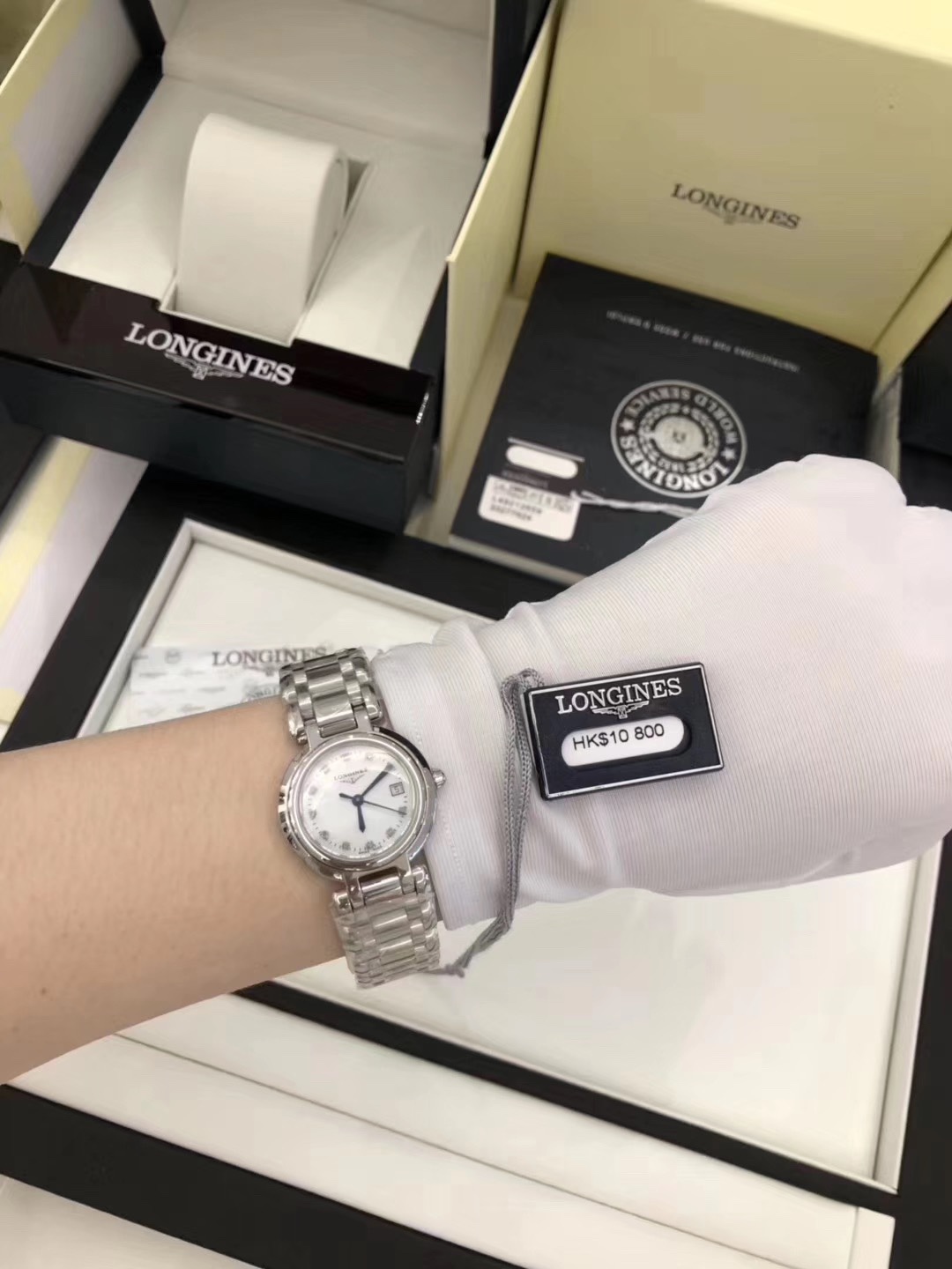 Longines 浪琴心月 不败的浪琴系列-休闲 女士石英腕表 体现了以飞翼沙漏标志而闻名于世的浪琴品牌最古老的制造美学