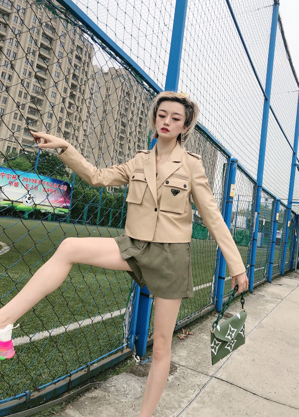 High-end Female Suit: Prada Sheepskin Shorts, Dustproof Bags, Various Sizes - 图片 2
