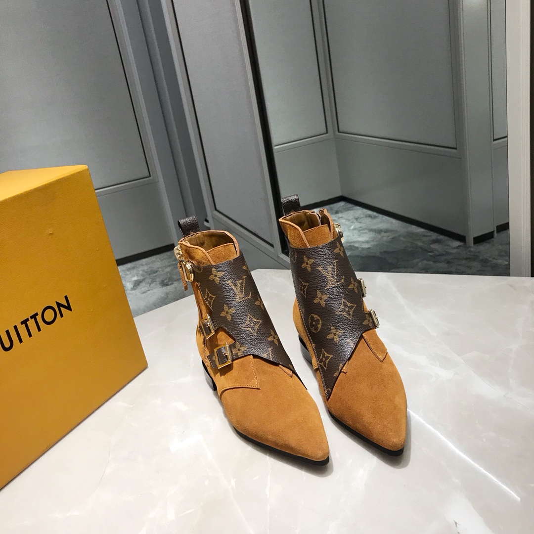 Louis Vuitton Short Boots Cowhide Rubber