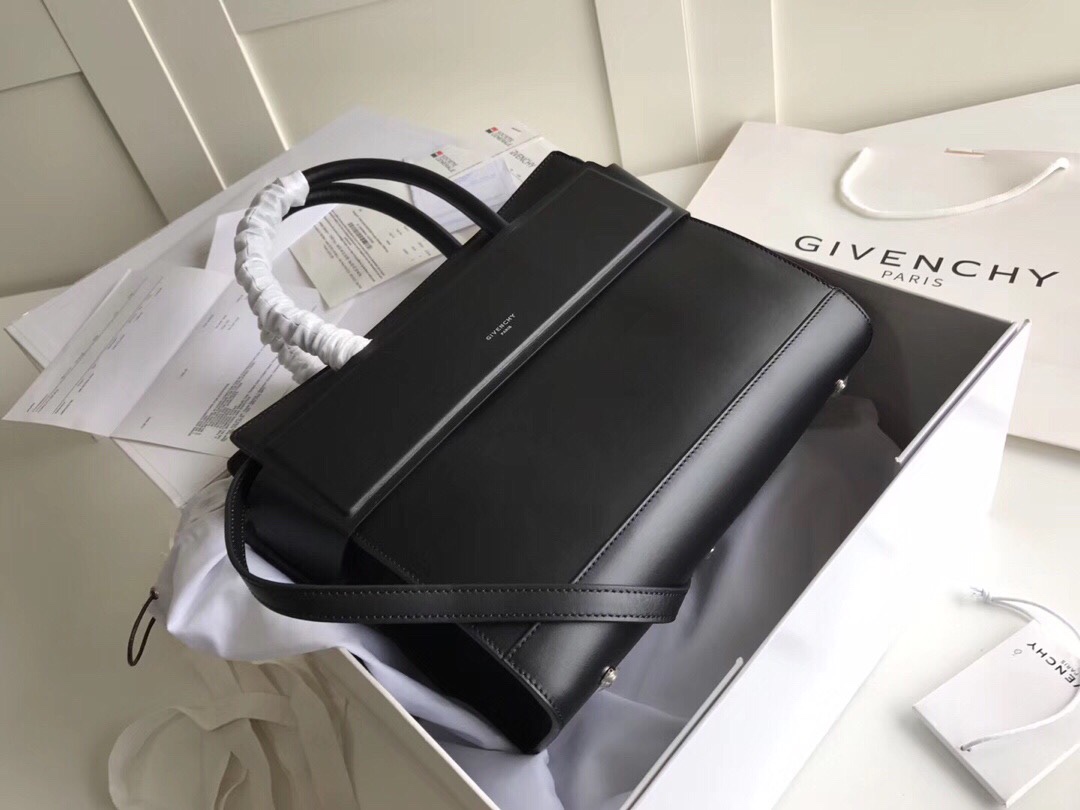 givenchy纪梵希Horizon平纹光面皮双手柄和长肩带搭配订制镀金五金配件内置活动手袋喔可拆卸超级