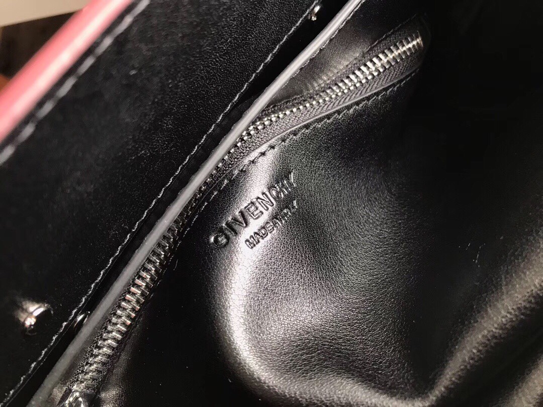 givenchy纪梵希Horizon平纹光面皮双手柄和长肩带搭配订制镀金五金配件内置活动手袋喔可拆卸超级