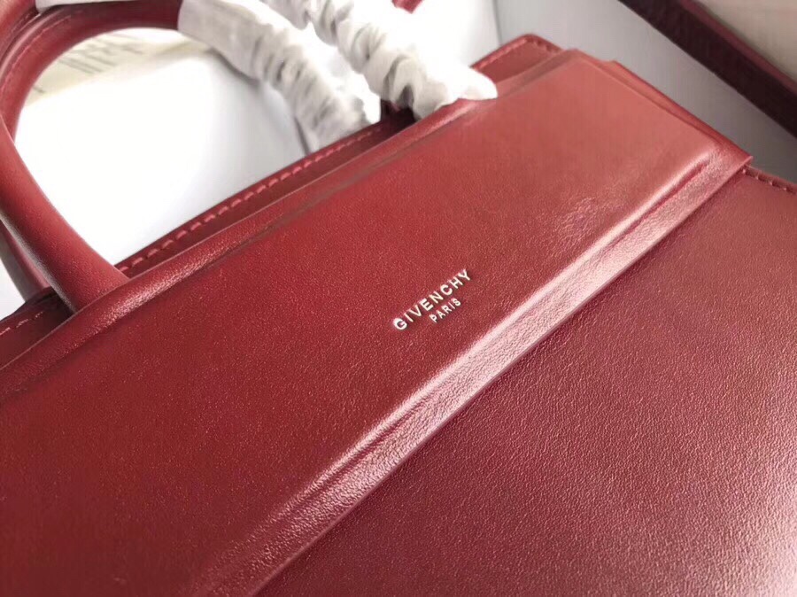 givenchy纪梵希Horizon平纹光面皮双手柄和长肩带搭配订制镀金五金配件内置活动手袋喔可拆卸超级