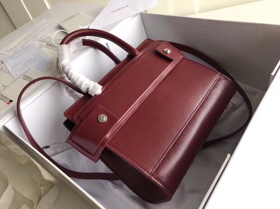 givenchy纪梵希Horizon平纹光面皮双手柄和长肩带搭配订制镀金五金配件内置活动手袋喔可拆卸超级