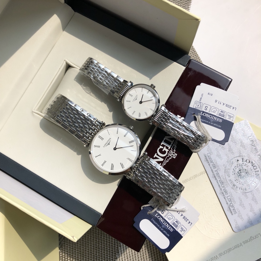 160
嘉岚系列 ，瑞士石英 超薄型情侣对表 ，天然贝母表盘，316L精钢壳套 蓝宝石水晶镜面 防水 经典时尚 ，大号直径34mm   小号直径24.5mm。