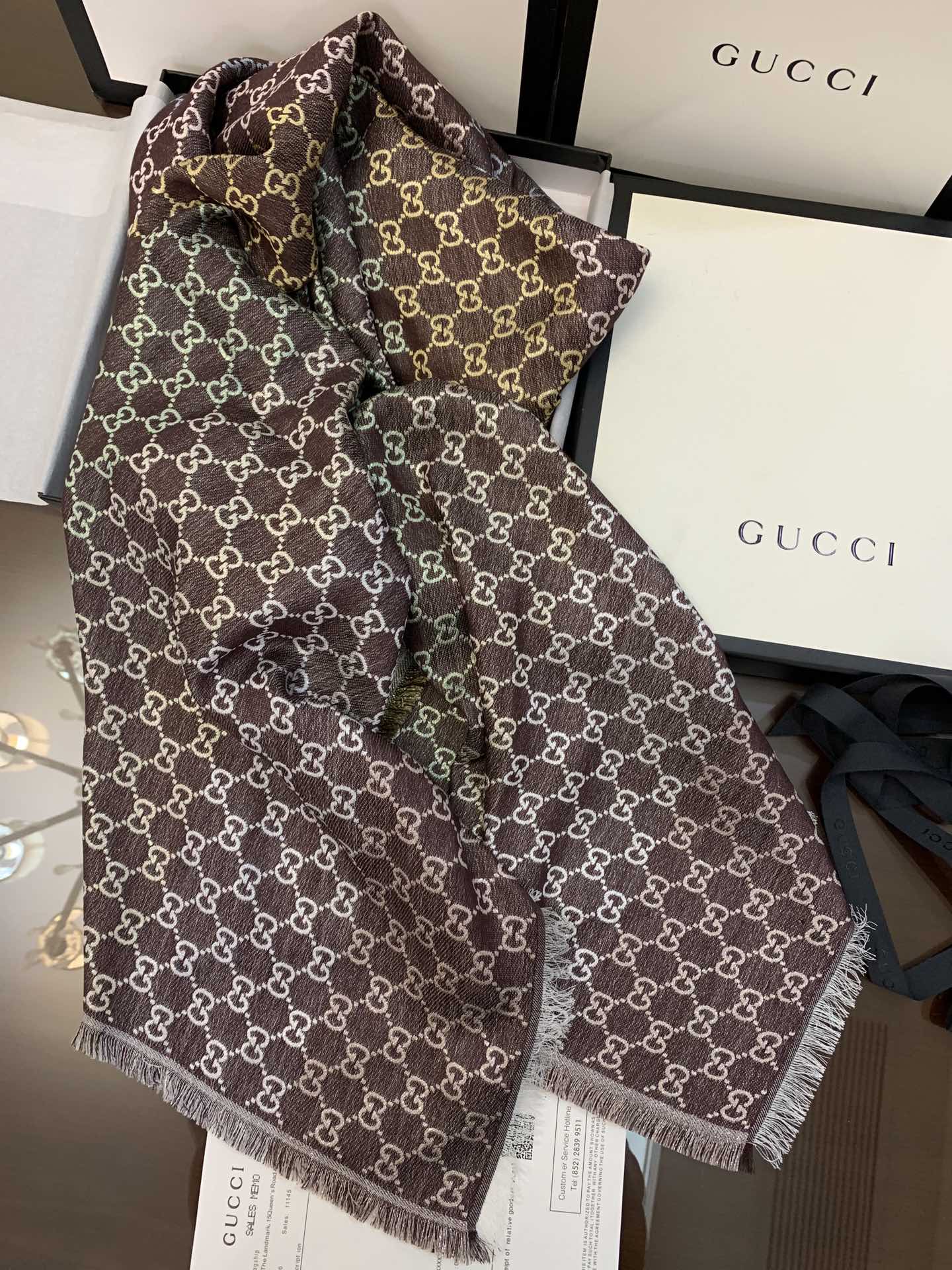 GUCCI古驰GG标识女士围巾558274