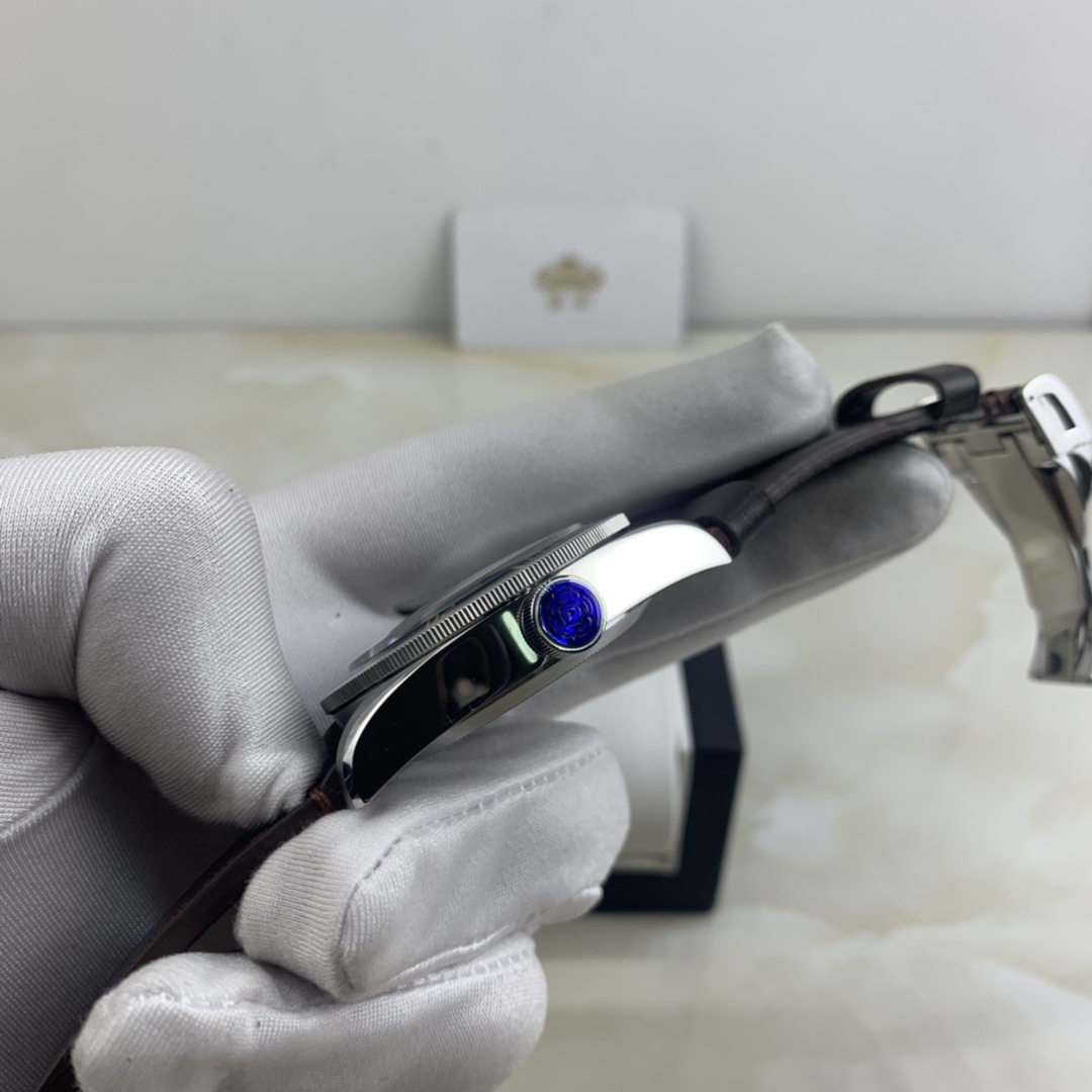 Tudor 皇家 帝舵碧湾男款腕表