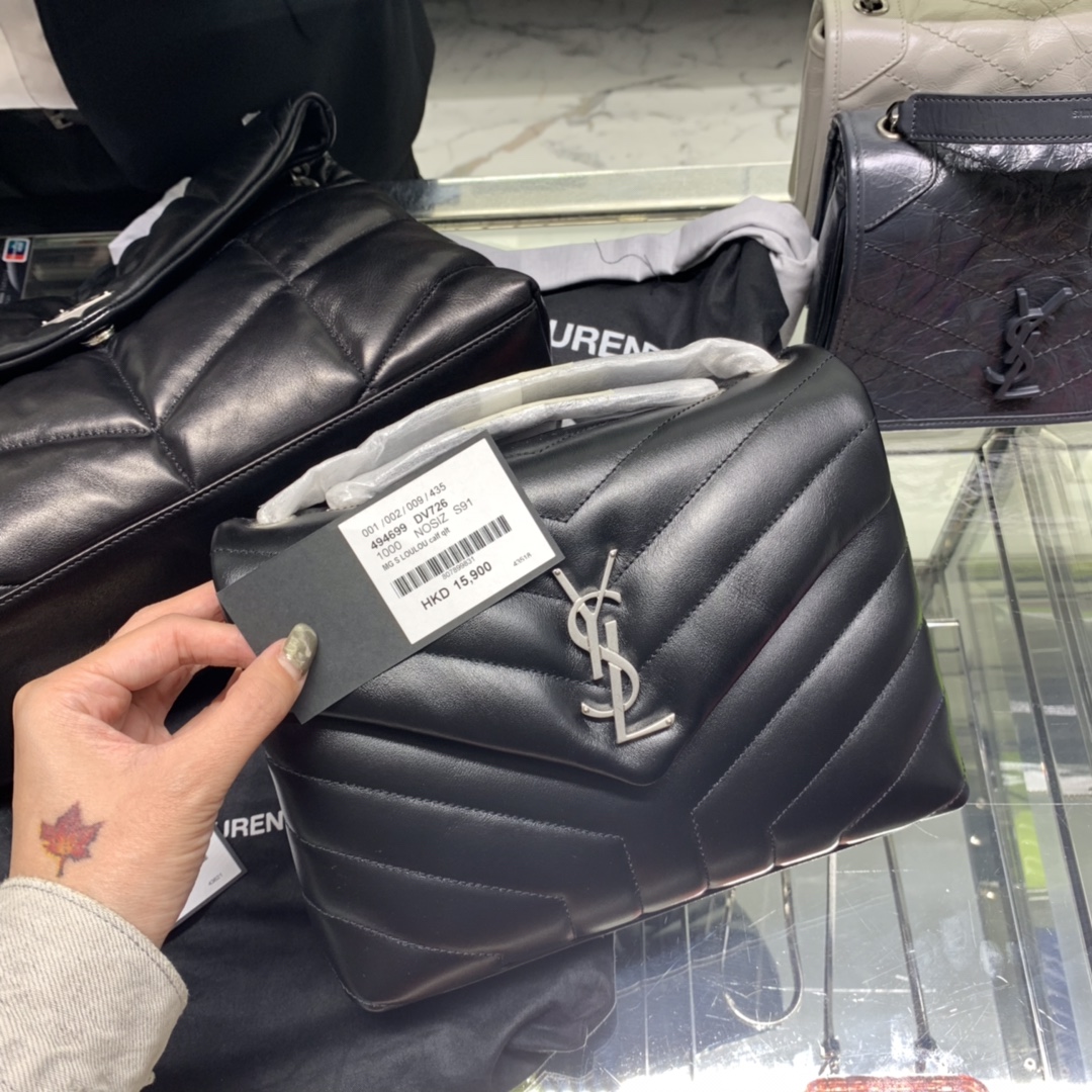 YSL LOULOU 23CM Y型绗缝链条包 494699黑色/银扣