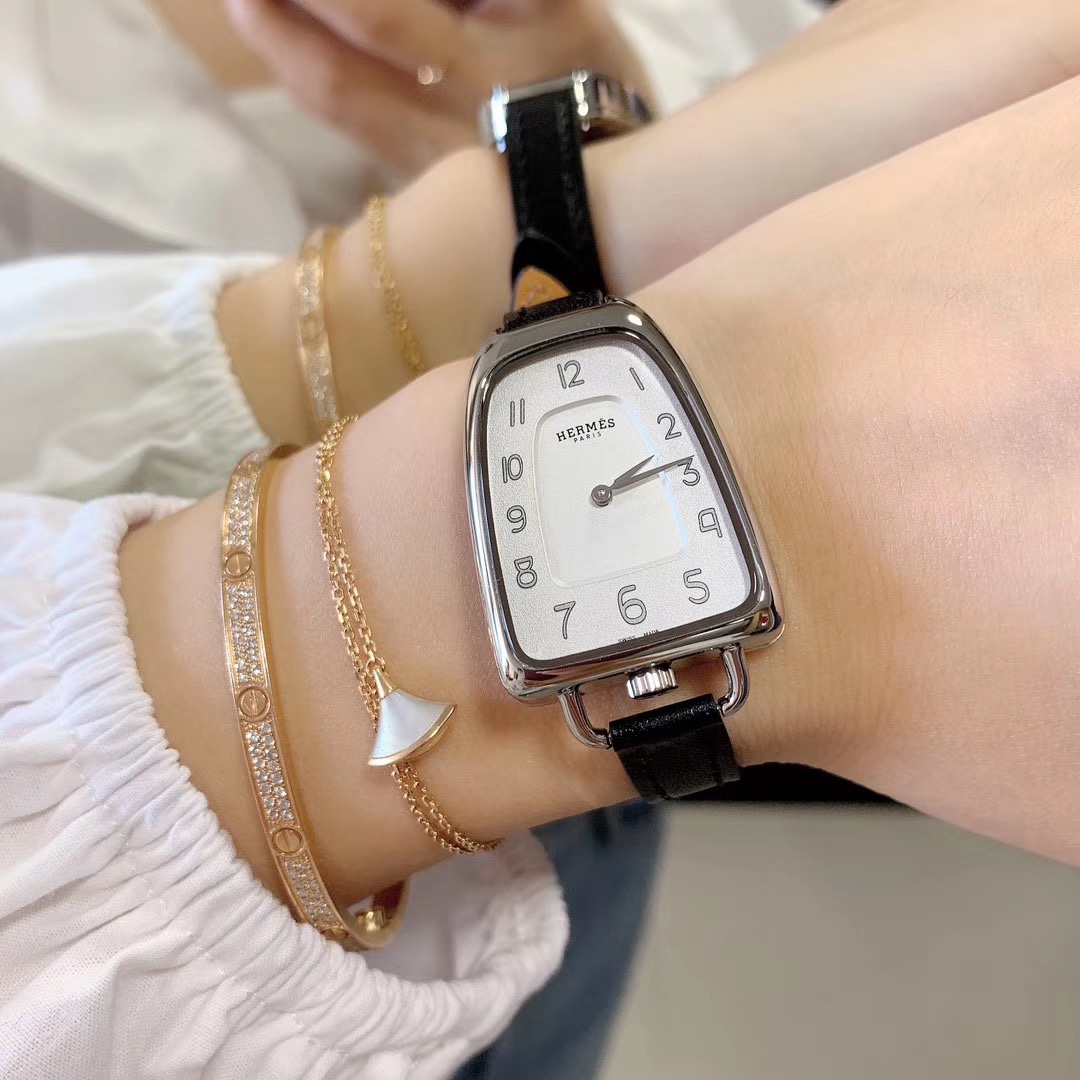Hermès 爱马仕Galop d’Hermès系列腕表 探讨光线的结晶 反射 / 反思 白昼 / 夜晚